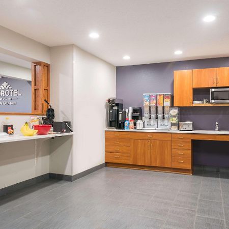 Microtel Inn & Suites By Wyndham Springfield Luaran gambar