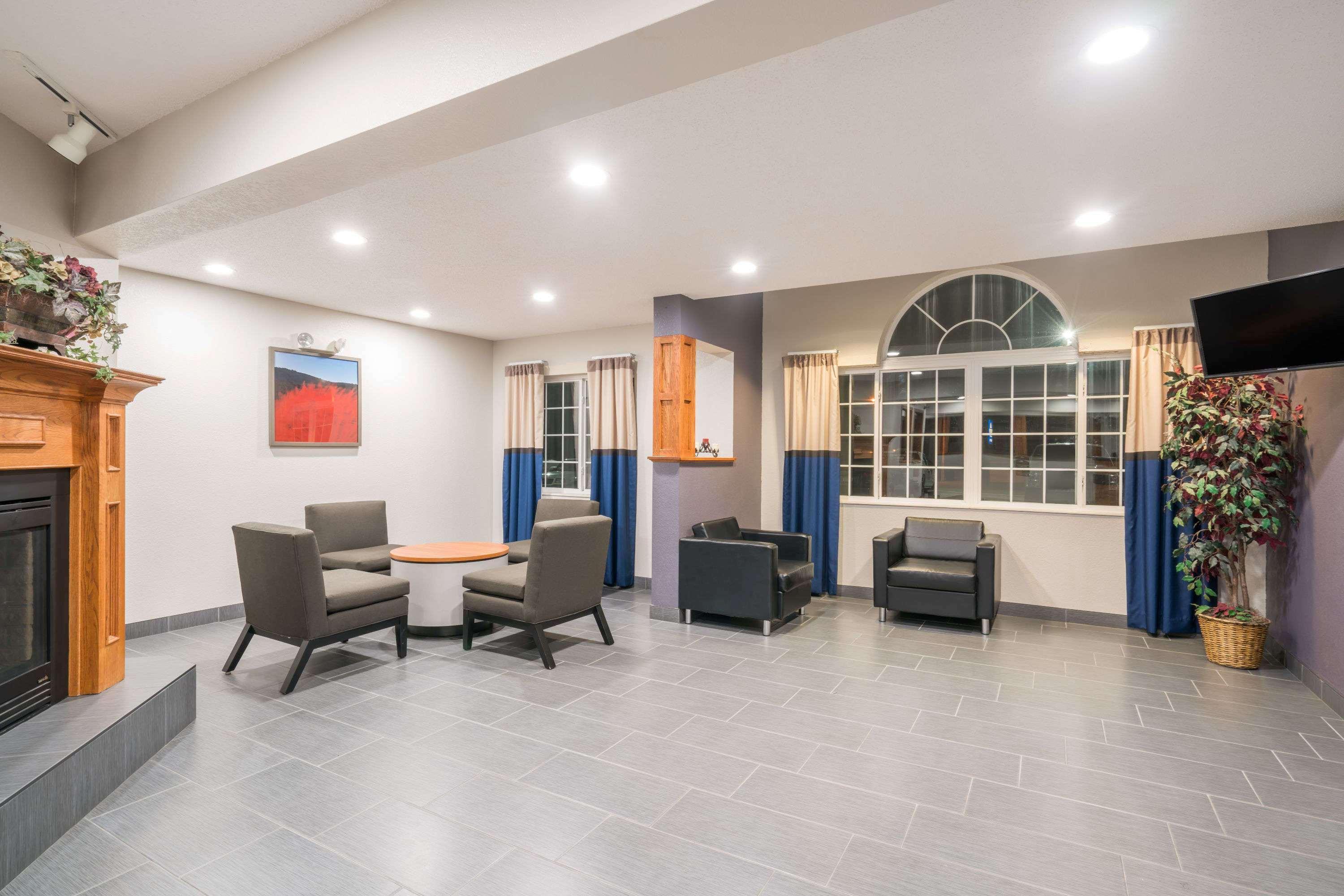 Microtel Inn & Suites By Wyndham Springfield Luaran gambar