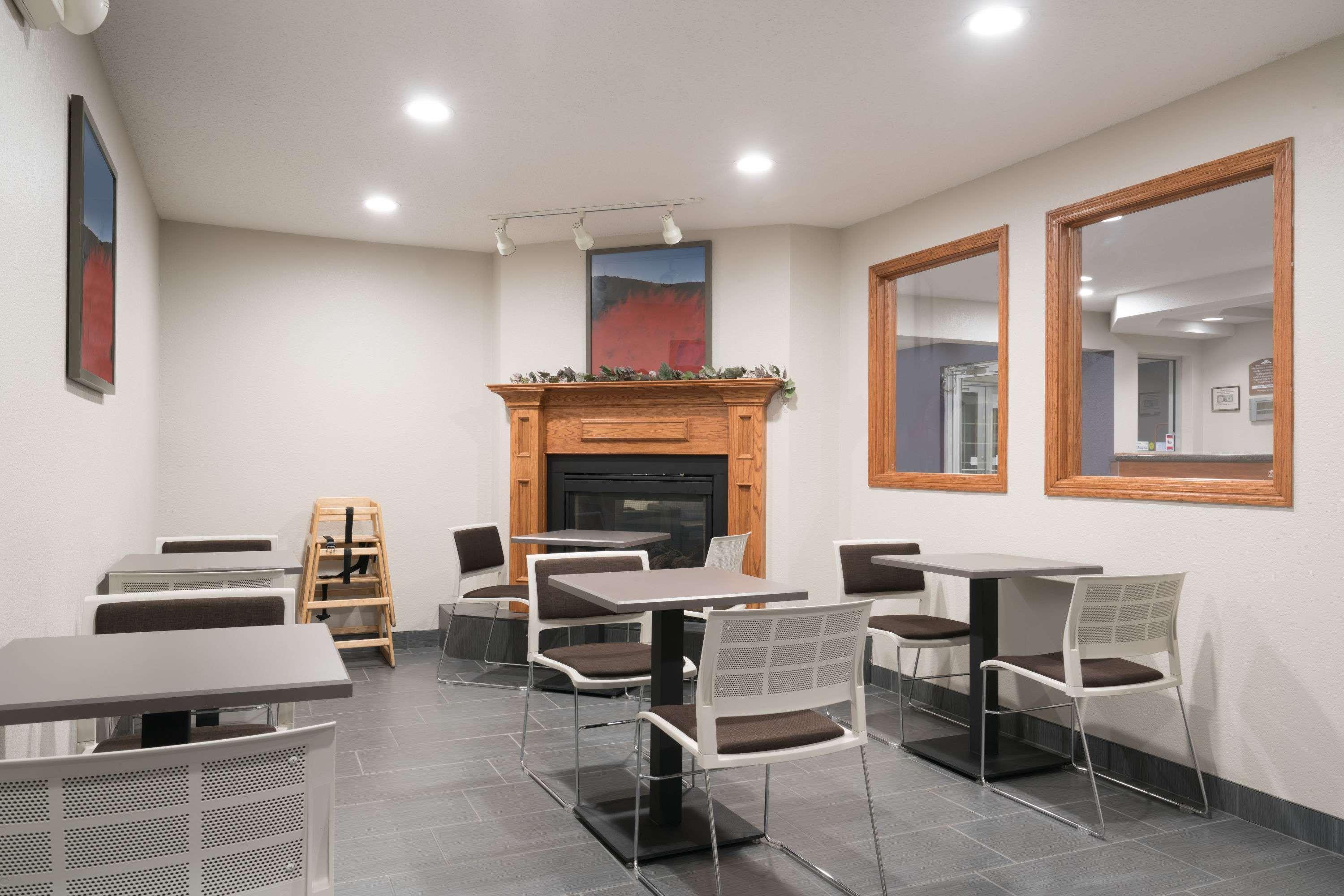 Microtel Inn & Suites By Wyndham Springfield Luaran gambar